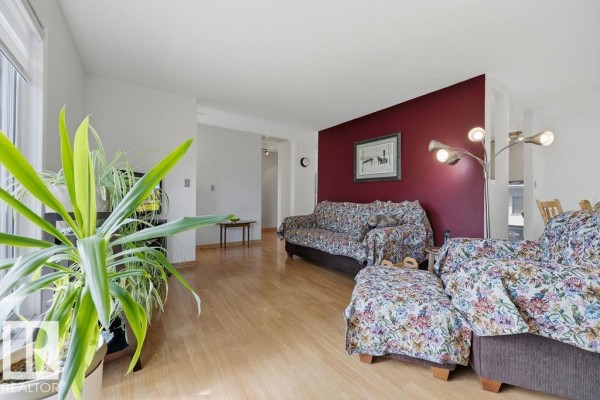 Den - 14612 117a St Nw, Edmonton, AB T5X1K2 Photo 4