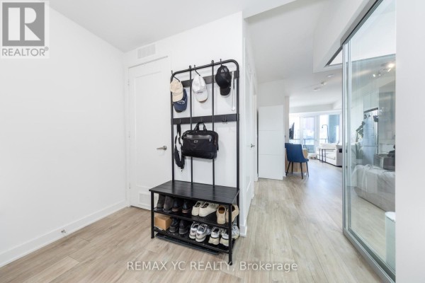 Kitchen - 1464 - 135 Lower Sherbourne Street, Toronto, ON M5A1Y4 Photo 4