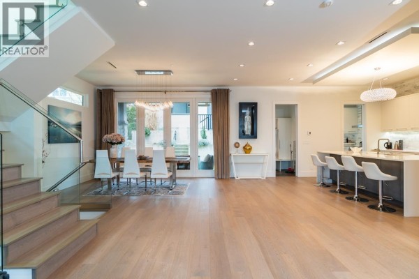 1465 Jefferson Avenue, West Vancouver, BC V7T2B6 Photo 5