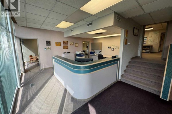 14650 115 Avenue Nw, Edmonton, AB T5M3B9 Photo 5