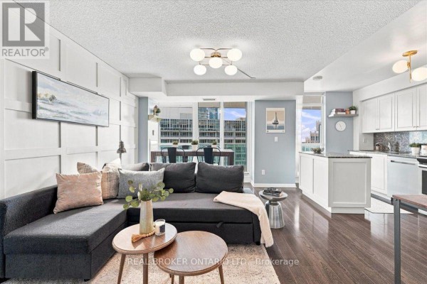 Bedroom 2 - 1468 - 209 Fort York Boulevard, Toronto, ON M5V4A1 Photo 5