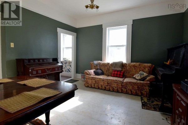 Foyer - 14692 Hwy#19, Strathlorne, Inverness, NS B0E1N0 Photo 4