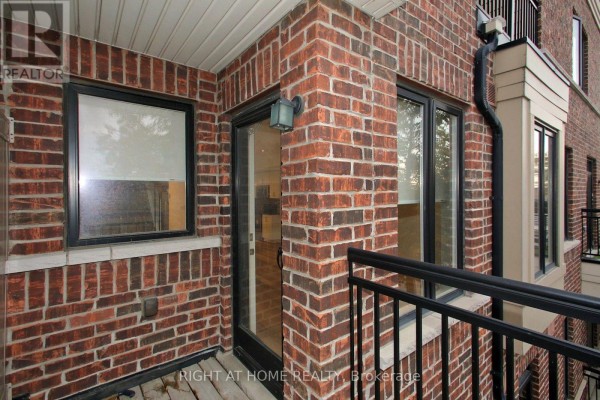 Primary Bedroom - 147 - 50 Carnation Avenue, Toronto, ON M8V0B8 Photo 4