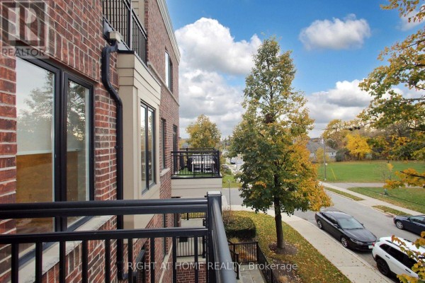 147 - 50 Carnation Avenue, Toronto, ON M8V0B8 Photo 5