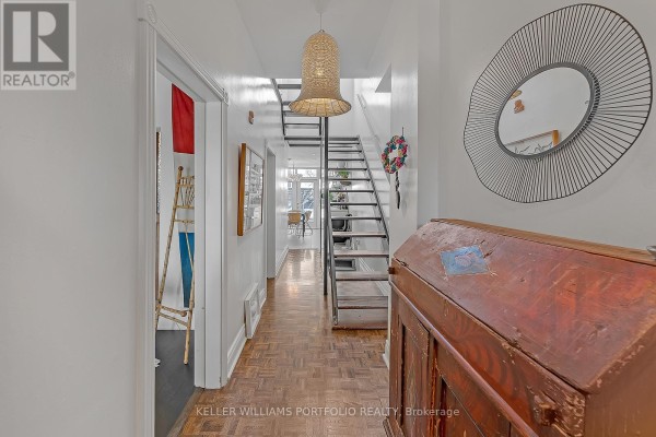 147 Claremont Street, Toronto, ON M6J2M7 Photo 5