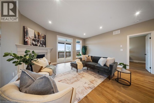 2pc Bathroom - 147 Craddock Boulevard, Jarvis, ON N0A1J0 Photo 5
