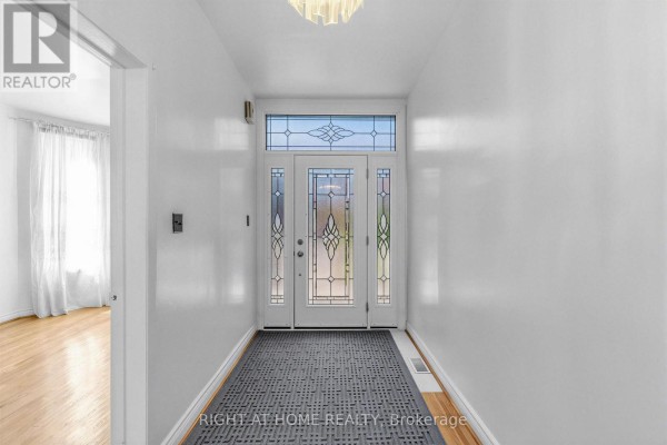 Laundry room - 147 Dovercourt Road, Toronto, ON M6J3C5 Photo 4