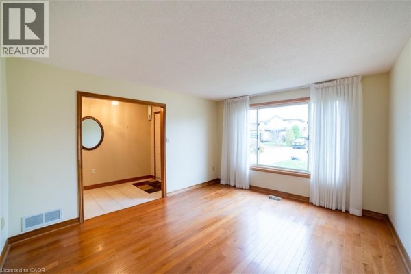 147 Locheed Drive Unit# Main, Hamilton, ON, photo 3