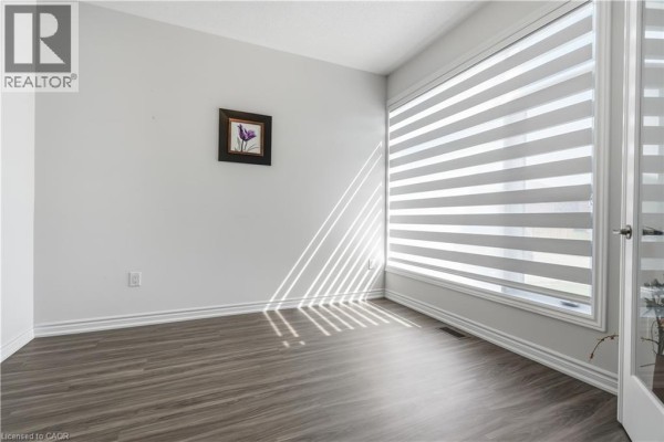 Laundry room - 147 Midland Place, Welland, ON L3B0H4 Photo 4