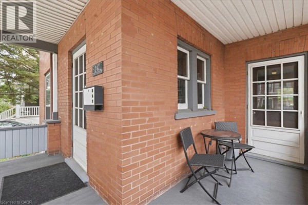 Laundry room - 147 Park Street, Waterloo, ON N2L1Y5 Photo 5