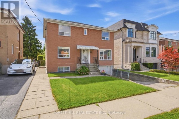 Kitchen - 147 Viewmount Avenue, Toronto, ON M6B1T5 Photo 4
