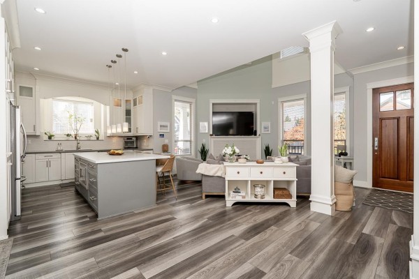 14702 32a Avenue, Surrey, BC V4P1Z8 Photo 4