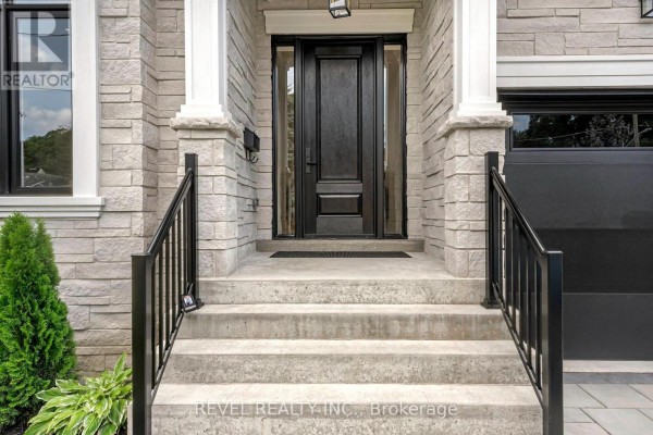 Office - 1472 Highbush Trail, Pickering, ON L1V1N5 Photo 5