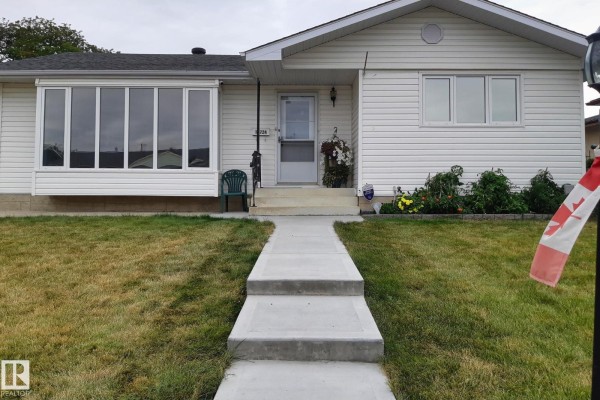 14724 73 St Nw, Edmonton