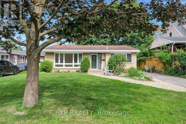 1473 Chomley Crescent, Ottawa, ON K1G0V9 Photo 2