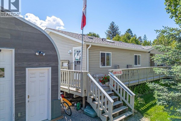 1474 93 95 Highway, Windermere, BC V0B2L1 Photo 5
