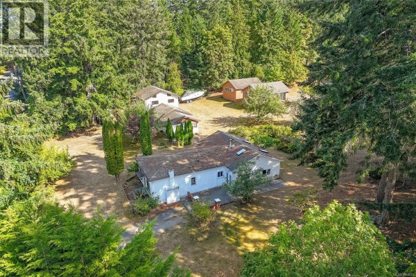 1475 Mctavish Rd, North Saanich, BC, photo 3