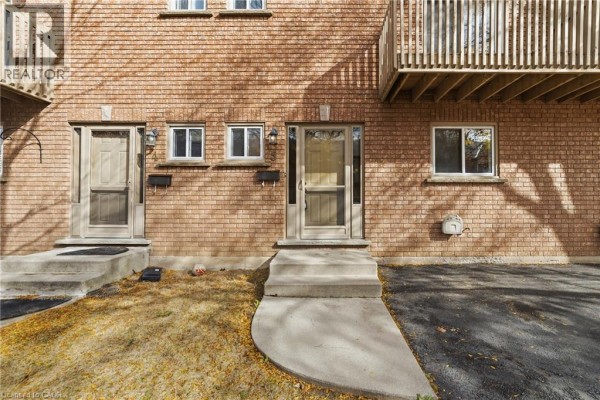Foyer - 1475 Upper Gage Avenue Unit# 5, Hamilton, ON L8W1E6 Photo 3