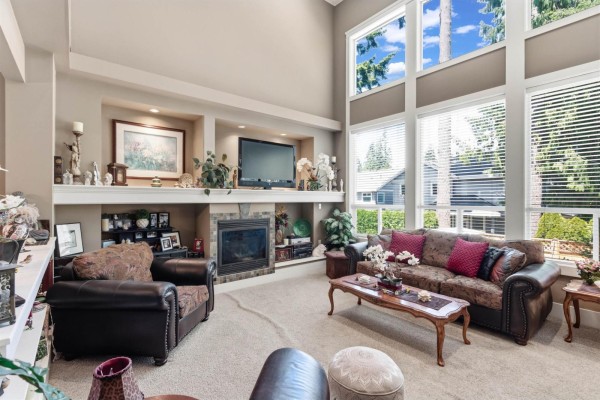 14765 34 Avenue, Surrey, BC V4P0B2 Photo 4