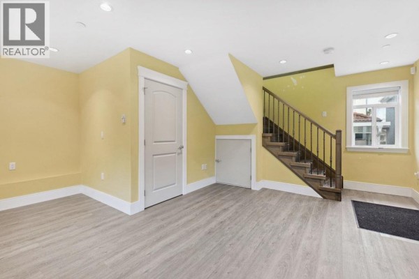 1477 E 61st Avenue, Vancouver, BC V5P2J5 Photo 5