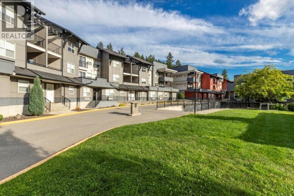 Den - 1479 Glenmore Road N Unit# 214, Kelowna, BC V1V2C5 Photo 2