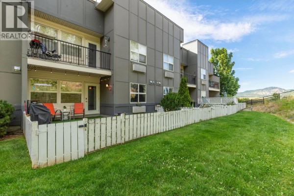 Kitchen - 1479 Glenmore Road N Unit# 214, Kelowna, BC V1V2C5 Photo 4