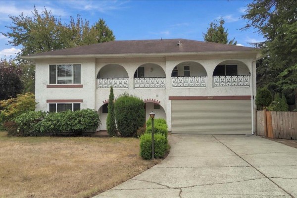 14790 55 Avenue, Surrey
