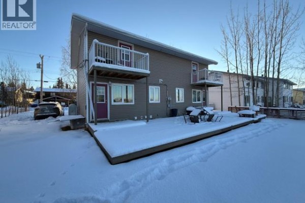 148 & 150 Dawson Drive, Faro, YT Y0B1K0 Photo 5