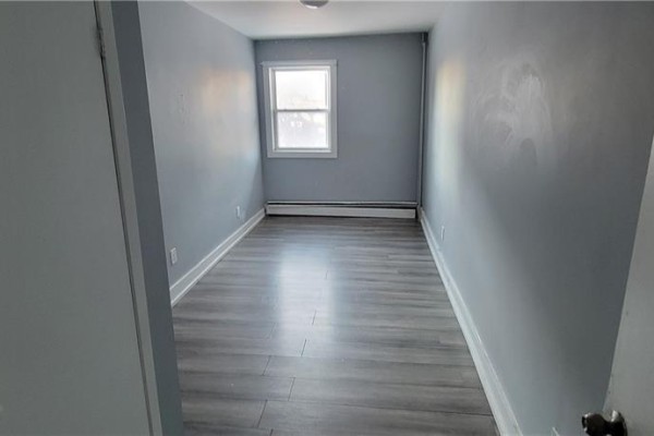 148 Broad Street, Saint John, NB E2L1Y8 Photo 4