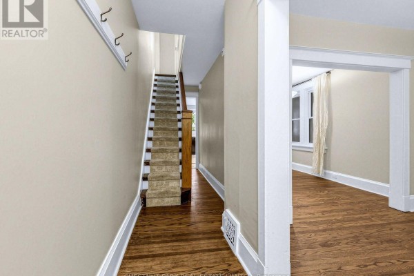 Kitchen - 148 Felstead Avenue, Toronto, ON M4J1G5 Photo 3