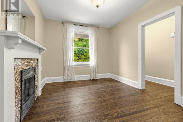 Bedroom - 148 Felstead Avenue, Toronto, ON M4J1G5 Photo 4