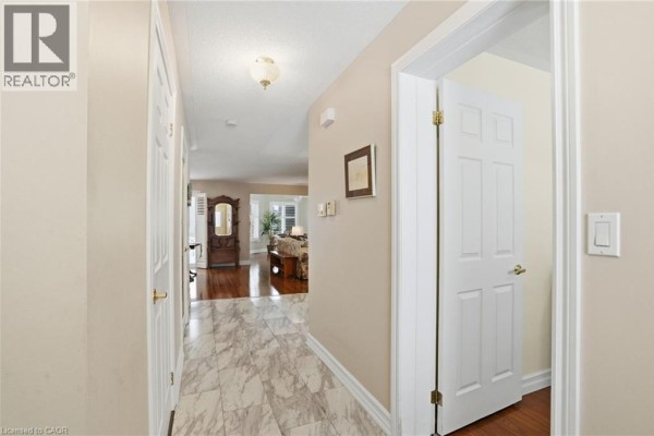 3pc Bathroom - 148 Glenariff Drive, Freelton, ON L8B1A5 Photo 5