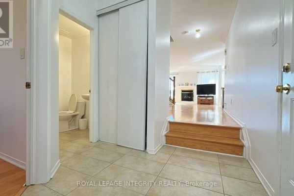 148 Grovemont Drive, Ottawa, ON K2G6Z9 Photo 2
