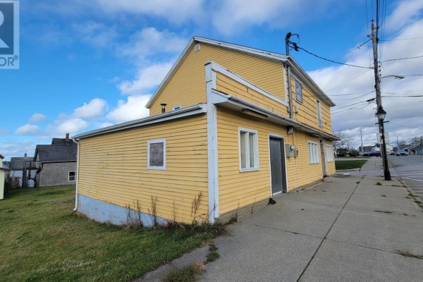 148 Main Street, Yarmouth, NS, photo 3