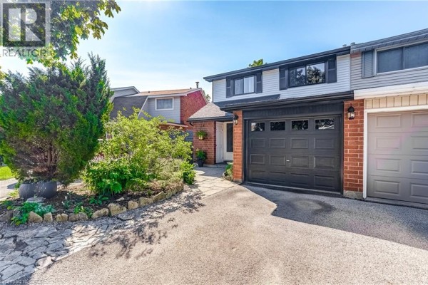 148 St Andrews Drive, Hamilton, ON, photo 3