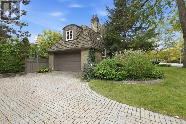 Dining room - 148 Strathallan Boulevard, Toronto, ON M5N1S7 Photo 5