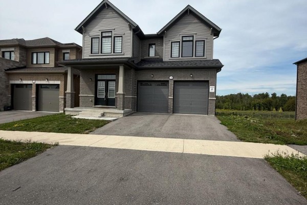 148 Thicketwood Avenue, Barrie, ON, photo 2
