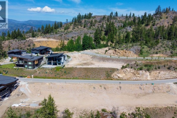 148 Wildsong Crescent, Vernon, BC V1H0A8 Photo 4