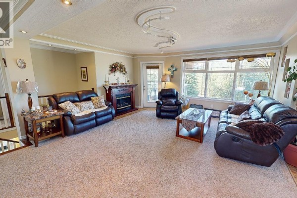 14802 Pinecone Road, Fort St  John, BC, photo 3