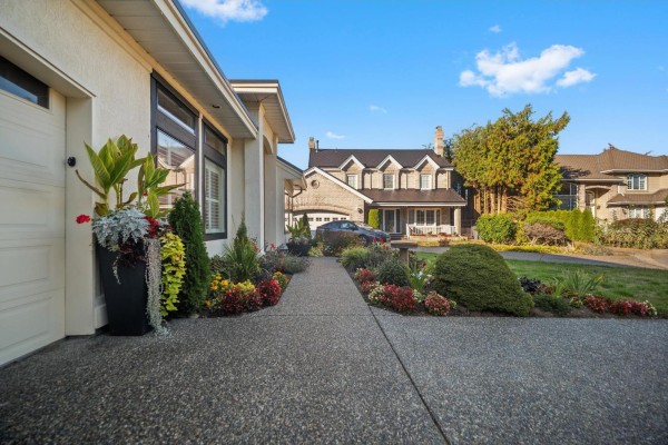 14827 24 Avenue, Surrey, BC V4P1N5 Photo 3
