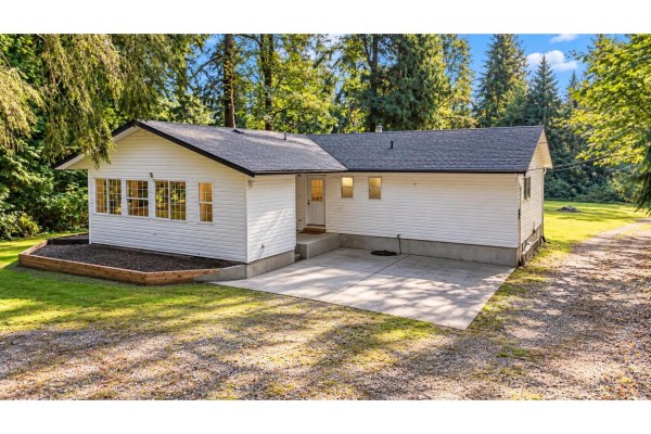 14827 Sylvester Road, Mission, BC V2V0B9 Photo 4