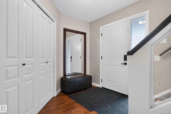 Dining room - 14832 48 St Nw, Edmonton, AB T5Y2X1 Photo 2