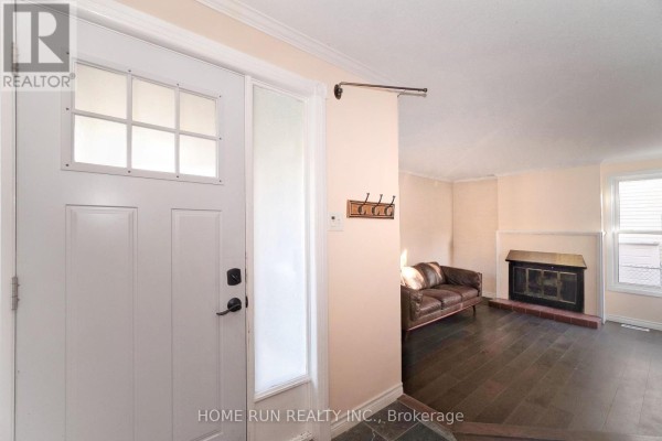 1484 Forest Valley Drive, Ottawa, ON K1C5P4 Photo 3