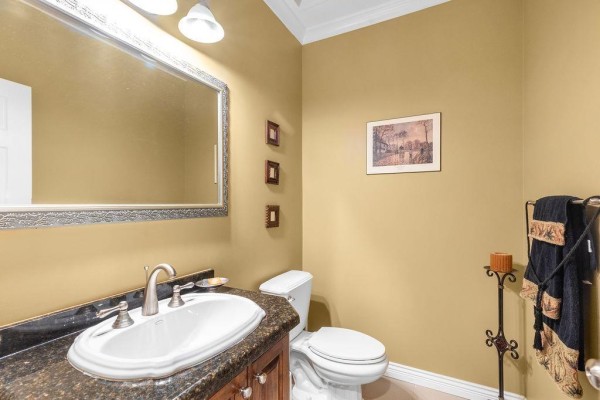 14846 72a Avenue, Surrey, BC V3S0T7 Photo 5