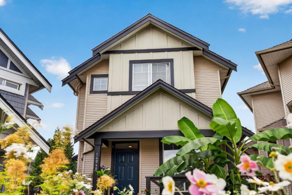 14848 56a Avenue, Surrey, BC V3S8X1 Photo 5