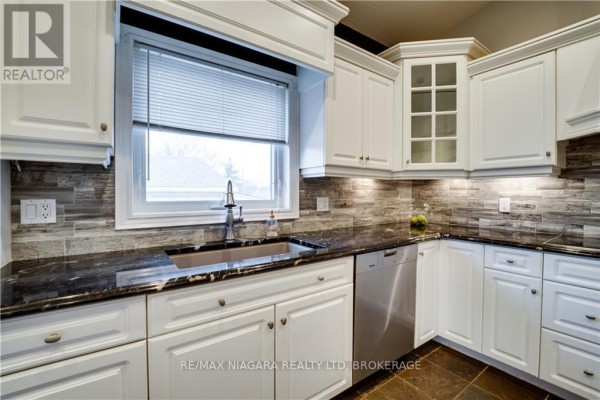 1487 Barron Road, Thorold, ON L0S1A0 Photo 4