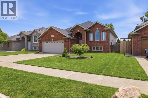 4pc Ensuite bath - 149 Amy Croft Drive, Lakeshore, ON N8K1E3 Photo 3