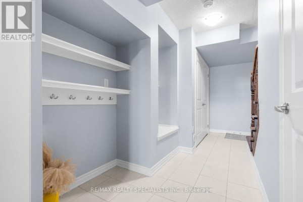 Primary Bedroom - 149 - 1000 Asleton Boulevard, Milton, ON L9T9L2 Photo 5