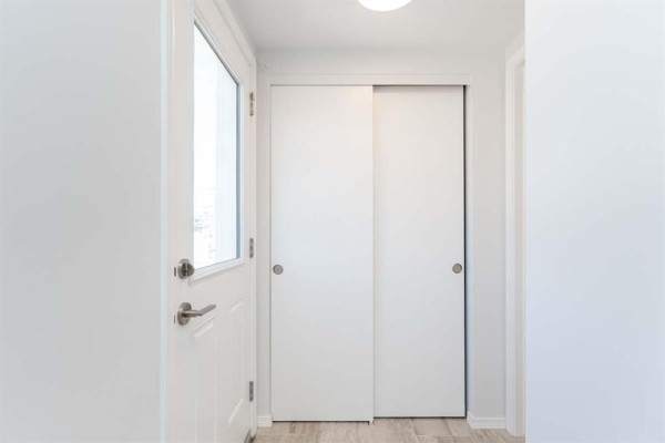 Eat in kitchen - 149 Brightview Avenue, Winnipeg, MB R2C5W8 Photo 2