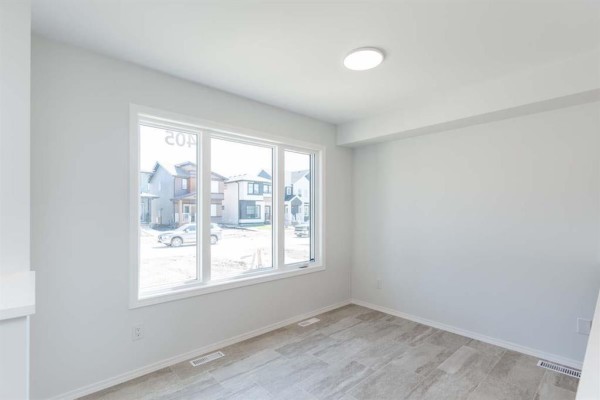 Primary Bedroom - 149 Brightview Avenue, Winnipeg, MB R2C5W8 Photo 4